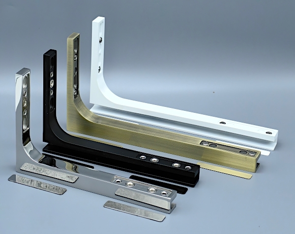 Угловые стабилизаторы для душевых Диор пополнились новой моделью