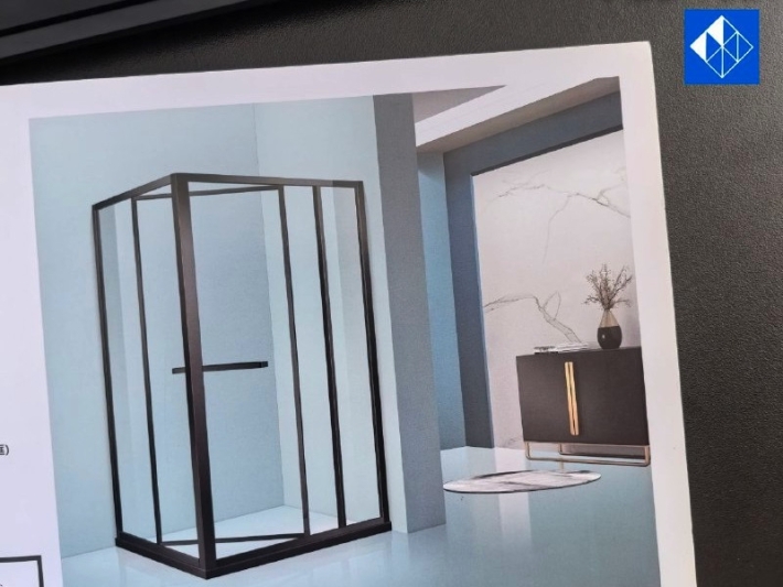 Раздвижная душевая система со сдвижным механизмом