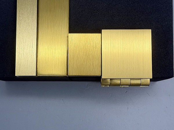 Брашированное золото