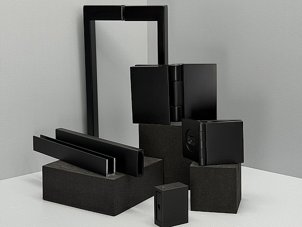 Черный матовый