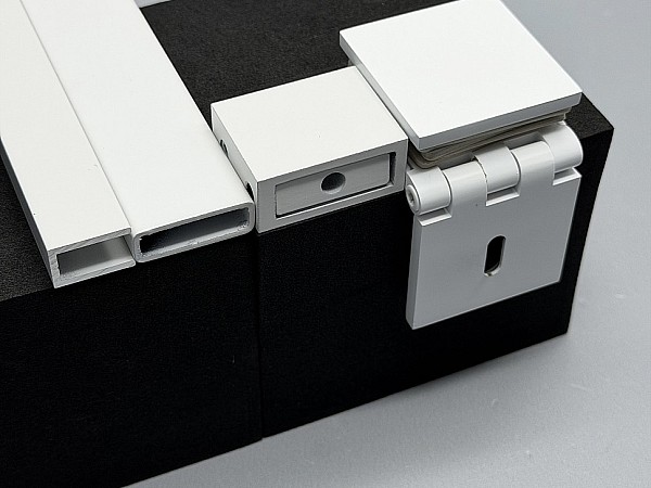 Белый матовый