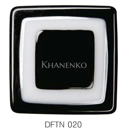 Фьюзинг квадрат DFTN 020 черно-белого цвета, 6 см