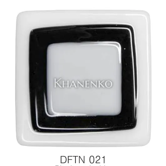 Фьюзинг квадрат DFTE 021 бело-черного цвета, 4 см