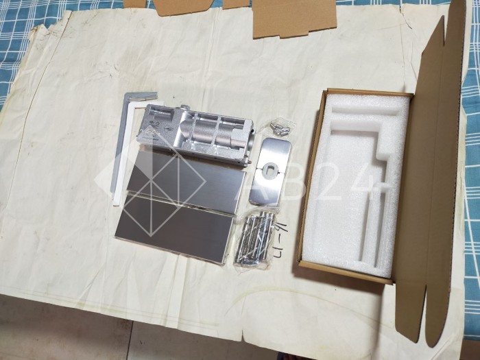 Петля с доводчиком FKD-05 нагрузка от 60 до 100 кг, нержавейка/матовый