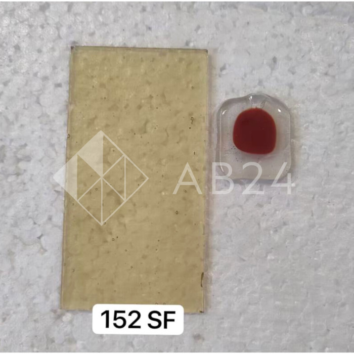 Стекло для фьюзинга 152SF (Китай) четверть листа (39 х 48 см)