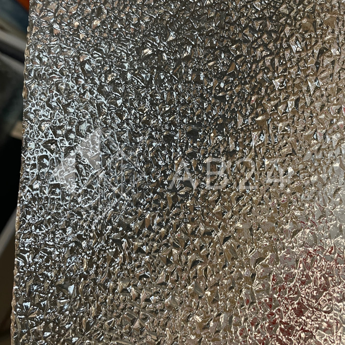 Стекло витражное AV 100GG четверть-листа (50 х 37, 5)