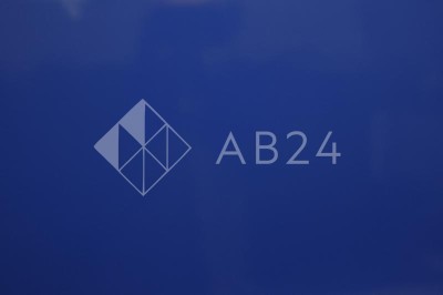 Витражная пленка Decra Glow DG019