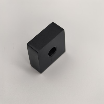 Заглушка квадратная FDRA-03 для ручки скобы 24х24 мм, нержавейка/черный