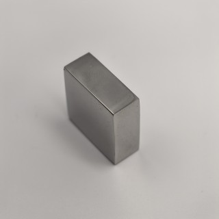 Заглушка квадратная FDRA-03 для ручки скобы 24х24 мм, нержавейка/полированный