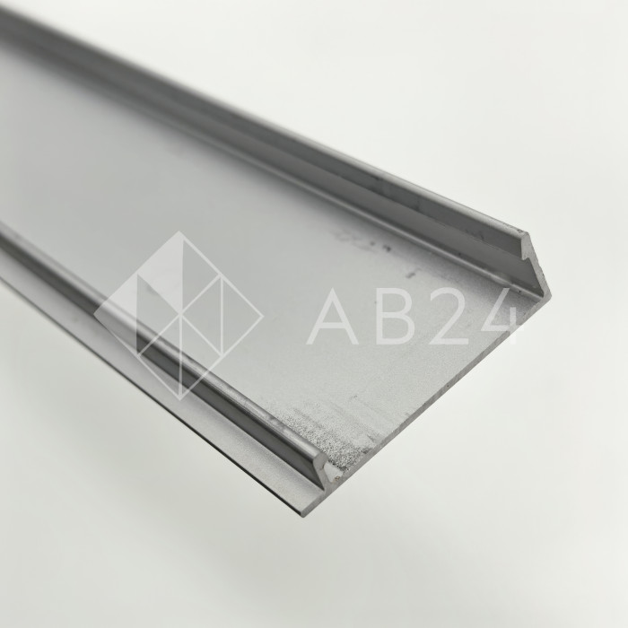 Крышка FKP-442.6  для зажимного профиля FKP-443, длина 6 м, алюминий/анодированный