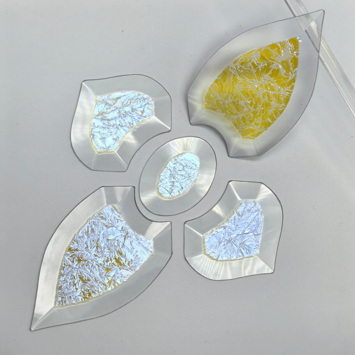 Бевелс AV42 дихроичный (5 элементов) 160 х 260 мм желтый мороз