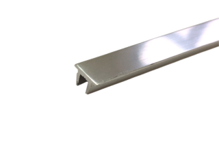 Заглушка верхняя FDPA-500.3, 19х13х2мм, 3 м, для п-образного профиля, алюминий/полированный