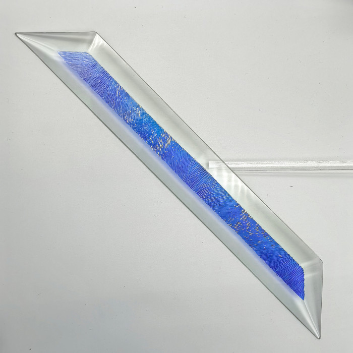 Бевелс AV121 дихроичный 36 х 267 мм синяя шиншилла