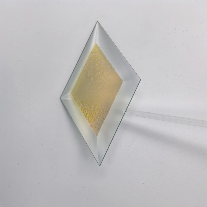 Бевелс AV17 дихроичный ромб 76 х 127 мм желтая шиншилла