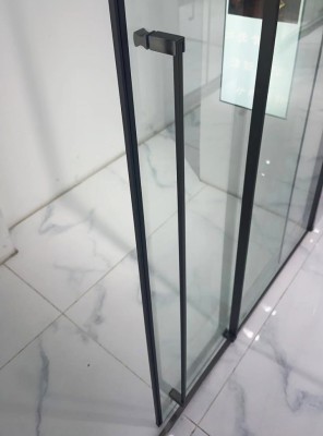 Ручка скоба FDR-709, 15х10х1000х1.0 мм, нержавейка/черный