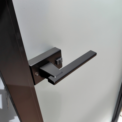 Дверь алюминиевая межкомнатная 700х2000 левая открывание наружу, стекло матовое FMD-7L-2 AL/Bl-Sn Черная