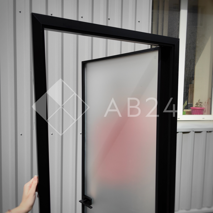 Дверь алюминиевая межкомнатная 800х2000 левая открывание внутрь, стекло матовое FMD-8L-1 AL/Bl-Sn Черная