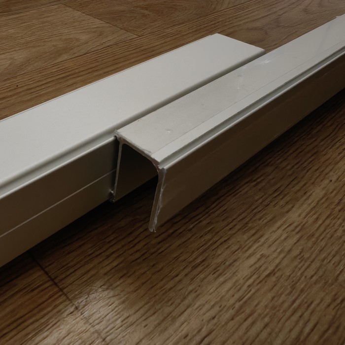 Трек FDS-151.3 с дефектом для раздвижной системы FDS-15/FDS-20.21/FDS-20.31 длина 3 м, алюминий/анодированный