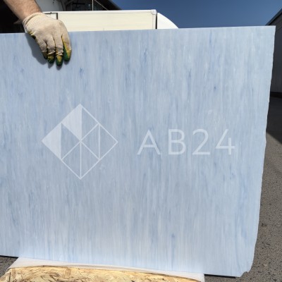 Стекло витражное AV 335-2S ,целый лист - 78 х 96 cм.