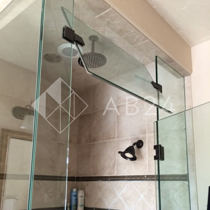 Коннектор для стекла Пегас FDK-102, стекло-стекло поворотный 90x45 мм, латунь/черный