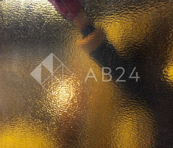 Стекло витражное AV 110.8RR четверть листа (39 х 48 см)