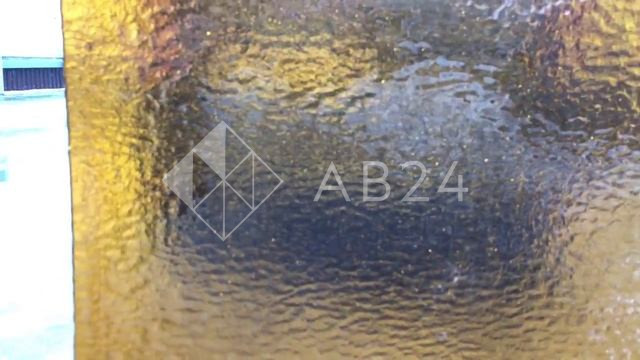 Стекло витражное AV 110.8RR четверть листа (39 х 48 см)