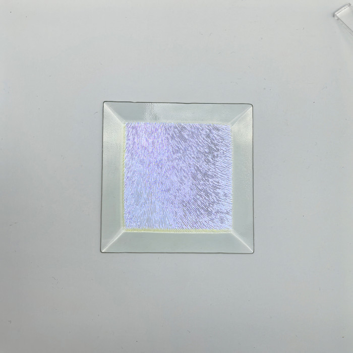 Бевелс AV19 дихроичный квадрат 76 х 76 мм желтая шиншилла