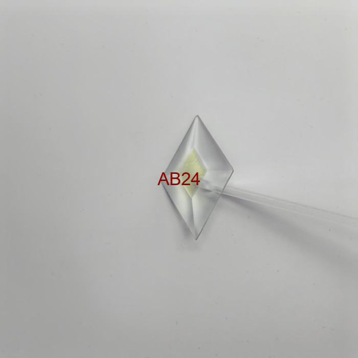 Бевелс AV131 дихроичный ромб 38 х 64 мм желтая шиншилла