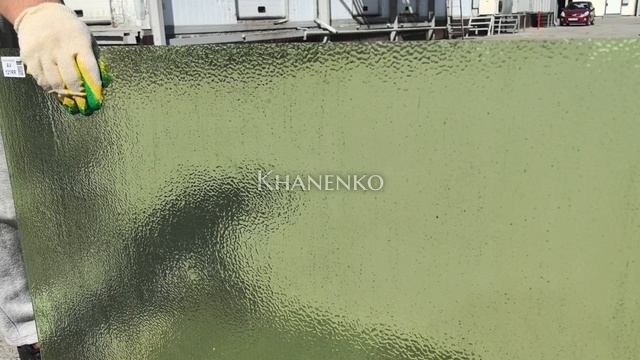 Стекло витражное АV 121RR, целый лист - 78 х 96 cм.