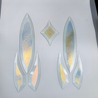 Бевелс AV166 дихроичный (7 элементов) 112 х 645 мм синяя шиншилла