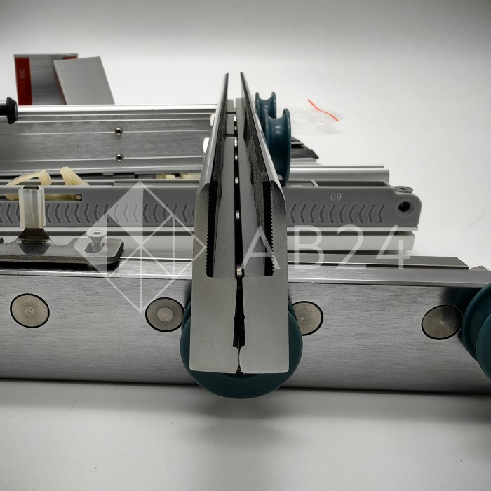 Раздвижная система FDS-16 с треком 2 м для стеклянных дверей, алюминий/матовый