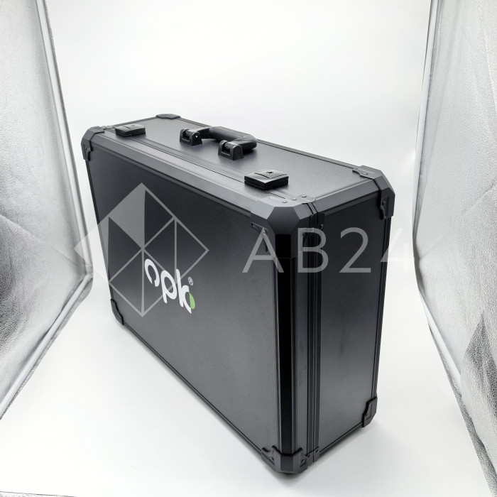 Чемодан FDSA-19 с образцами раздвижной системы FDS‑19