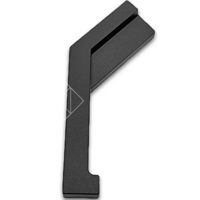 Заглушка угловая FDPA-432R, 135° Правая для порога, ПВХ/черный