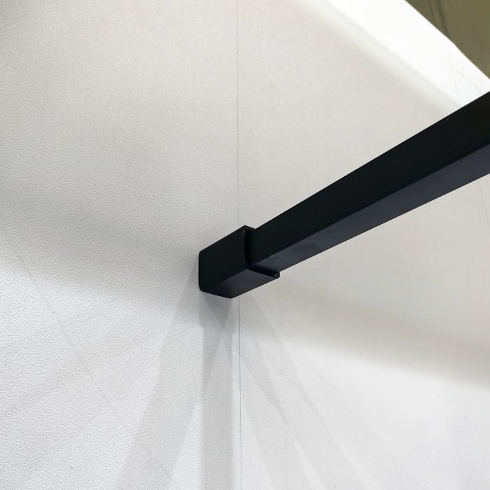 Комплект душевой шторки FDS-110 размером 900х1900 с рифленым стеклом 8мм, алюминий/черный