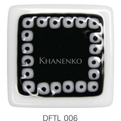 Фьюзинг квадрат DFTL 006 бело-черного цвета, 6 см