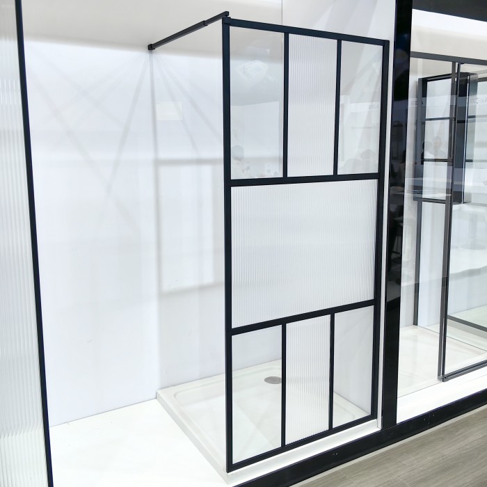 Комплект душевой шторки FDS-110 размером 900х1900 с рифл+проз стеклом 8мм, алюминий/черный