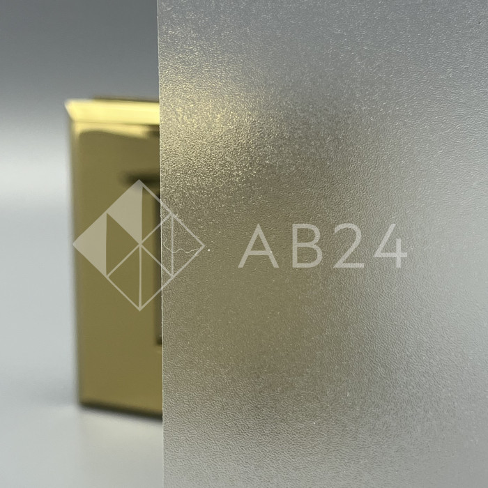 Декоративная пленка 152х5000 см, белая матовая