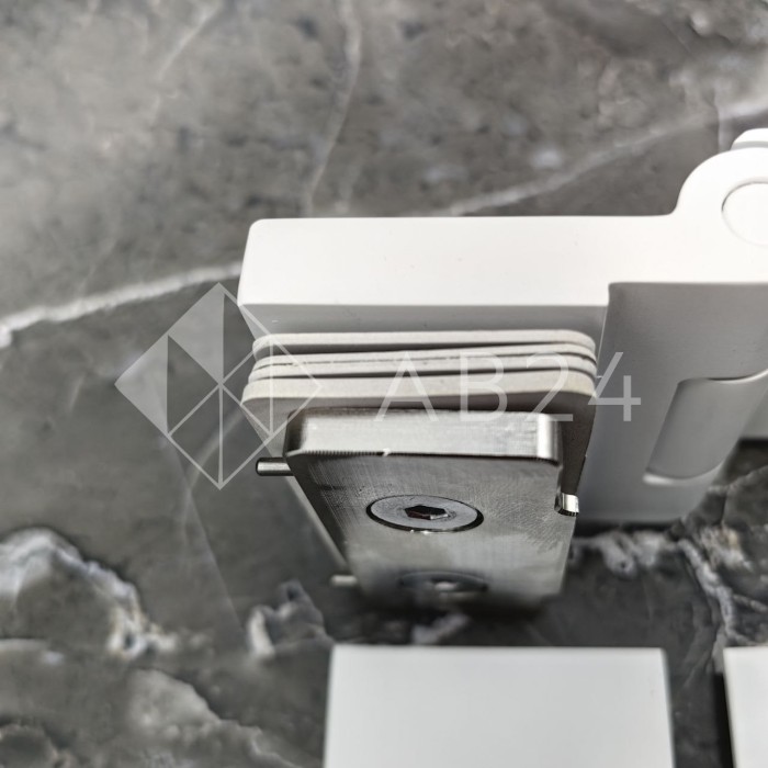 Петля Майя FDP-170 стена-стекло, открывание 90°, латунь/белый