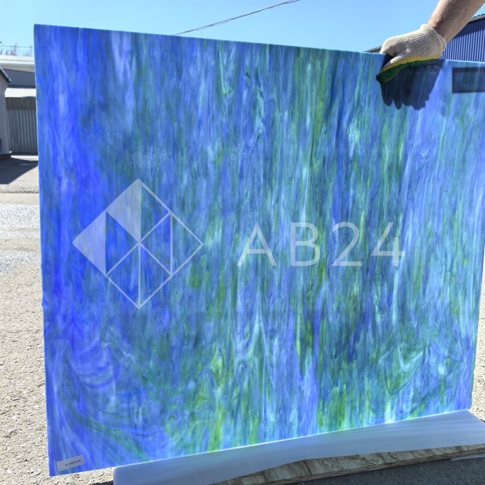 Стекло витражное AV 623-7S пол листа (78 х 48, 1 см)