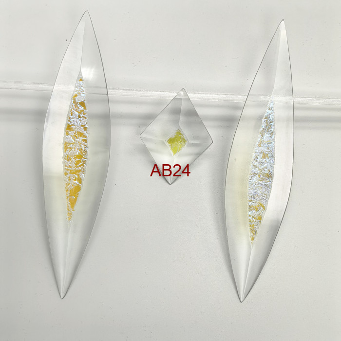 Бевелс AV305 дихроичный (3 элемента) 43 х 394 мм желтый мороз